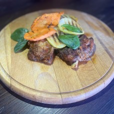 РЕБРЫШКИ СВИНЫЕ ОТ ШЕФ-ПОВАРА С ОВОЩАМИ 